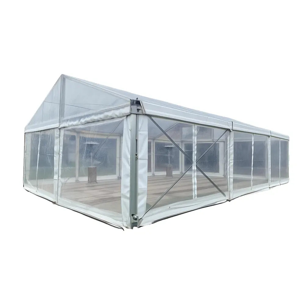 Doğayla Uyumlu Etkinlikler İçin Şeffaf Çadır Konseptleri